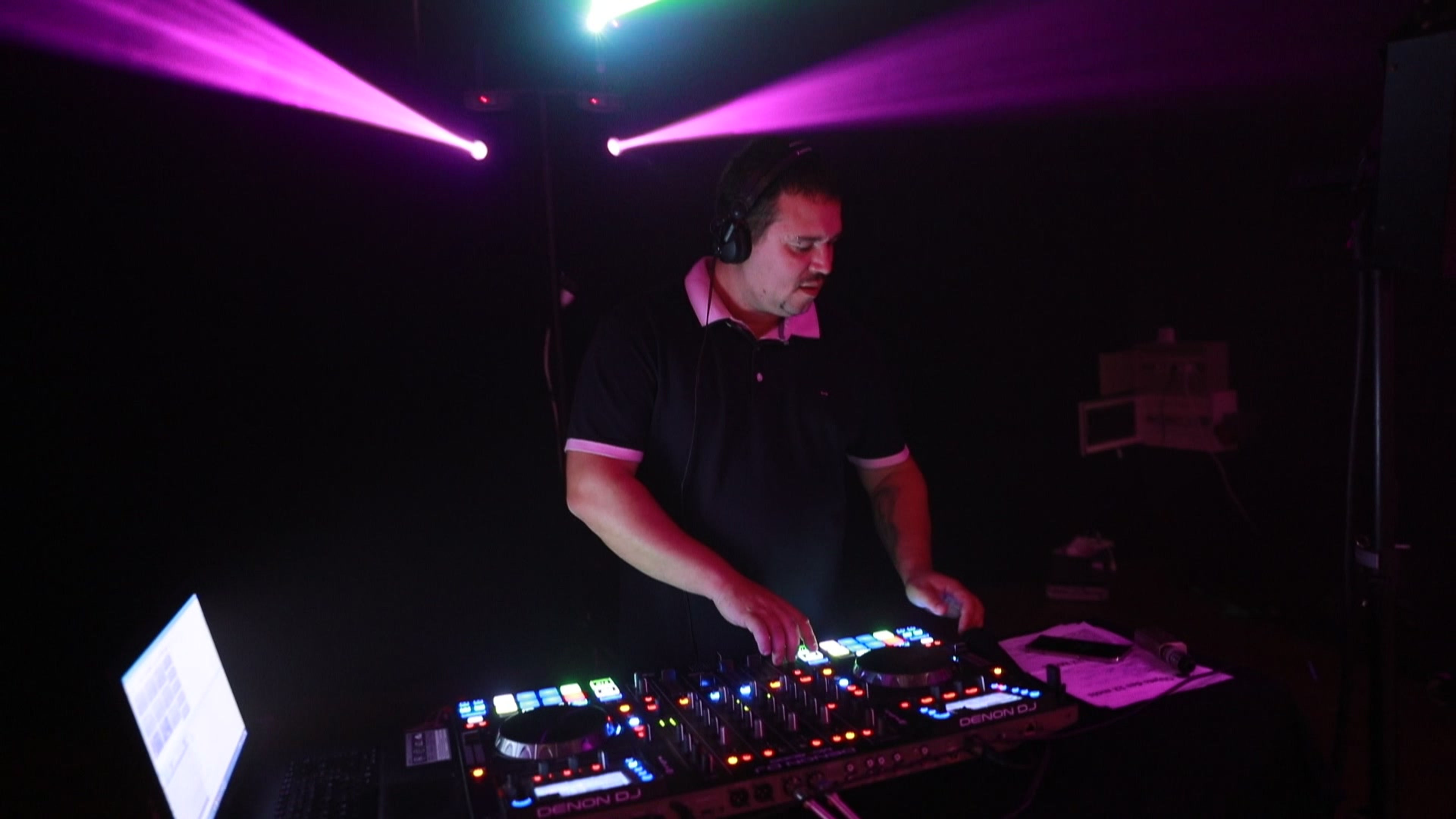 Mix live
